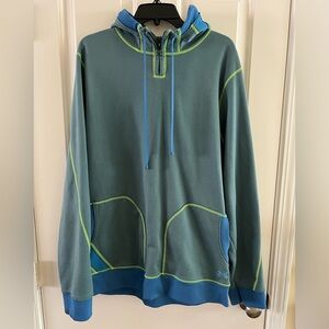 Under Armour Sweatshirt